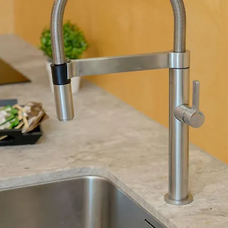 Апартаменты Waterlane Vintage Blisko Stoczni Gdanskiej By Renters